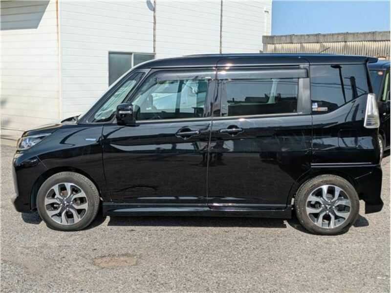 DELICA D2