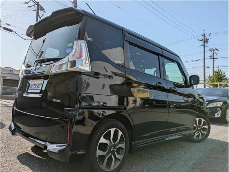DELICA D2