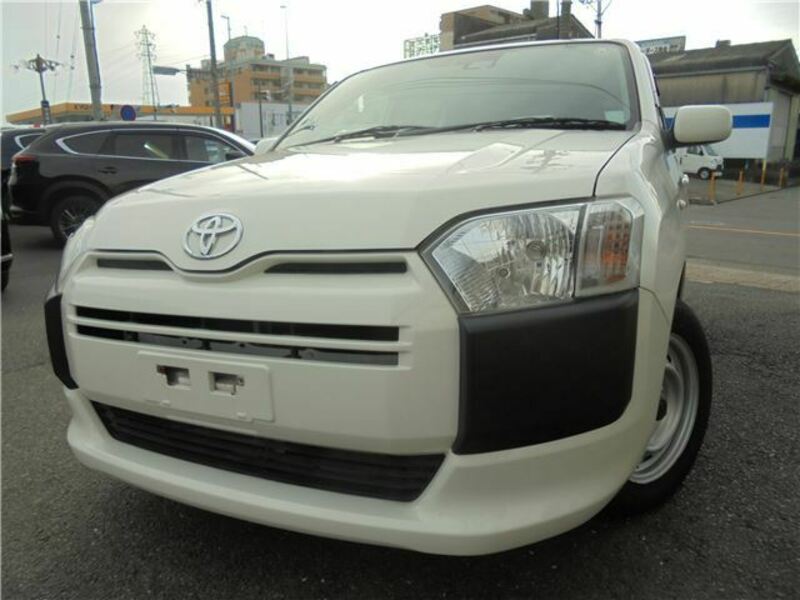 TOYOTA　SUCCEED