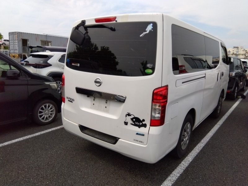 NV350 CARAVAN-3