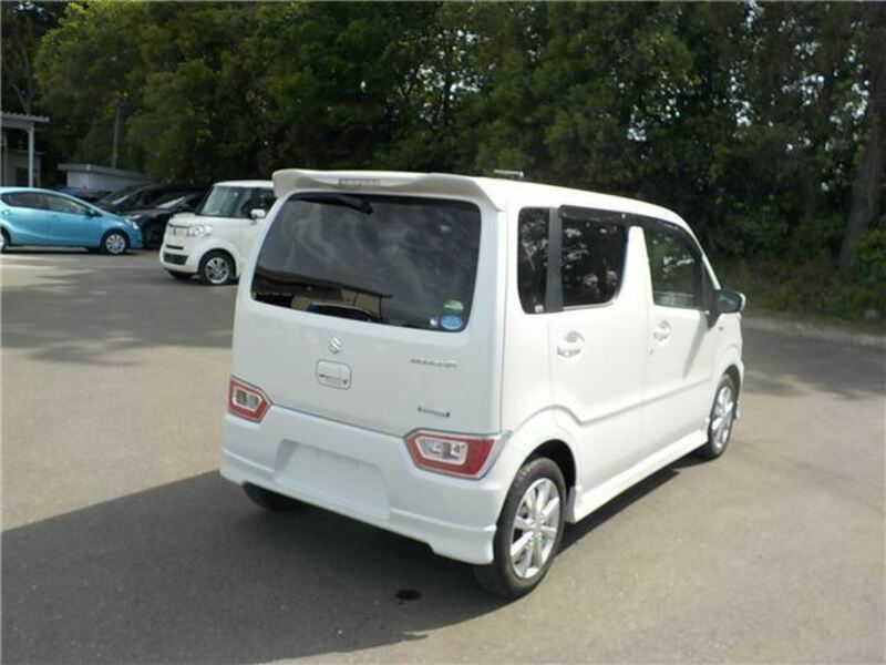WAGON R