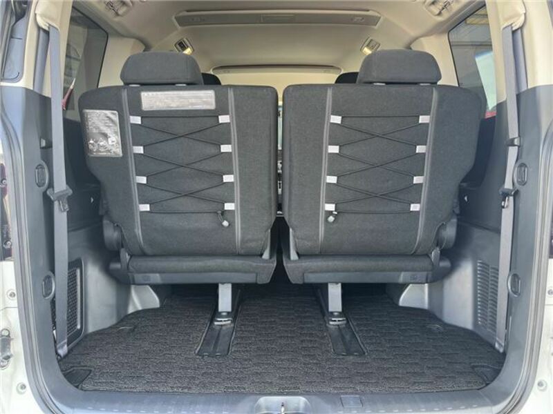 DELICA D5