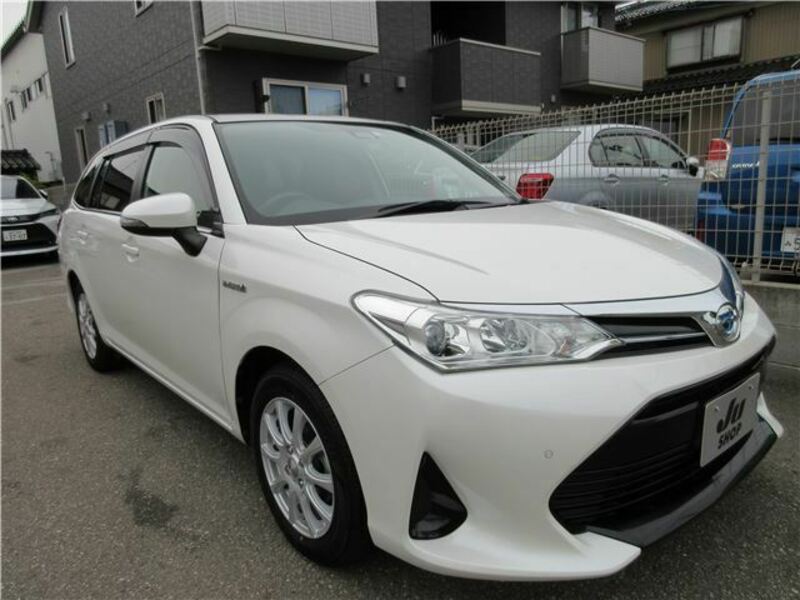 COROLLA FIELDER
