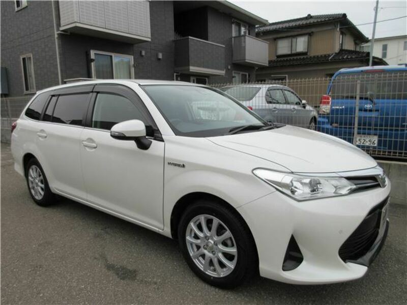 COROLLA FIELDER