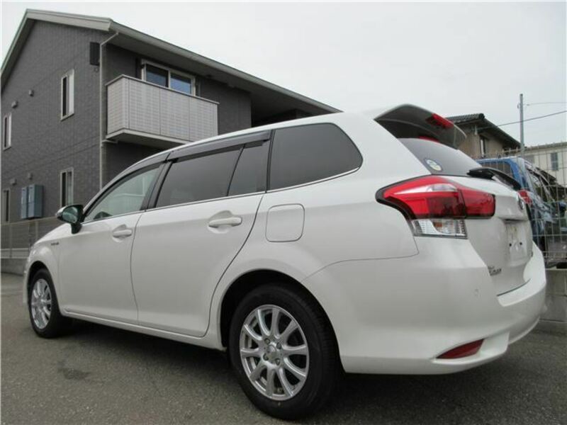 COROLLA FIELDER