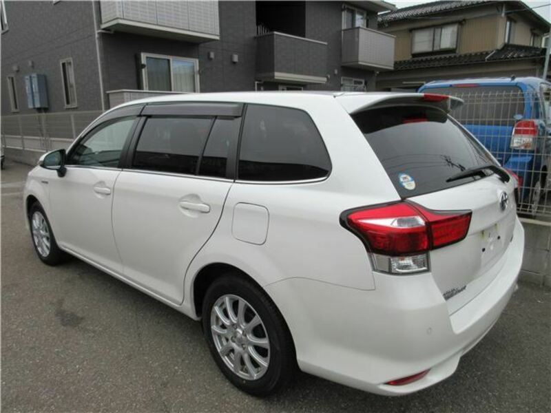 COROLLA FIELDER