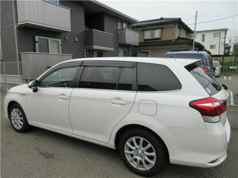 COROLLA FIELDER