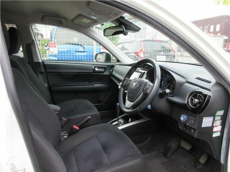 COROLLA FIELDER