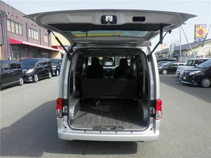 NV200 VANETTE-11