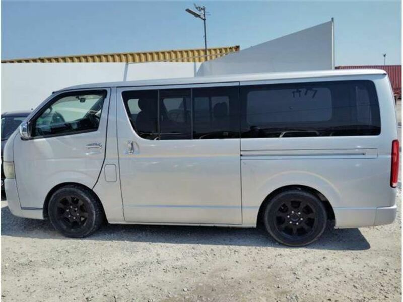 HIACE VAN