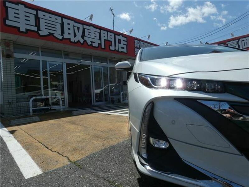 PRIUS PHV
