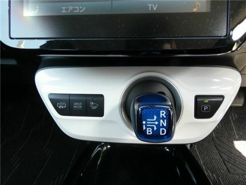 PRIUS PHV