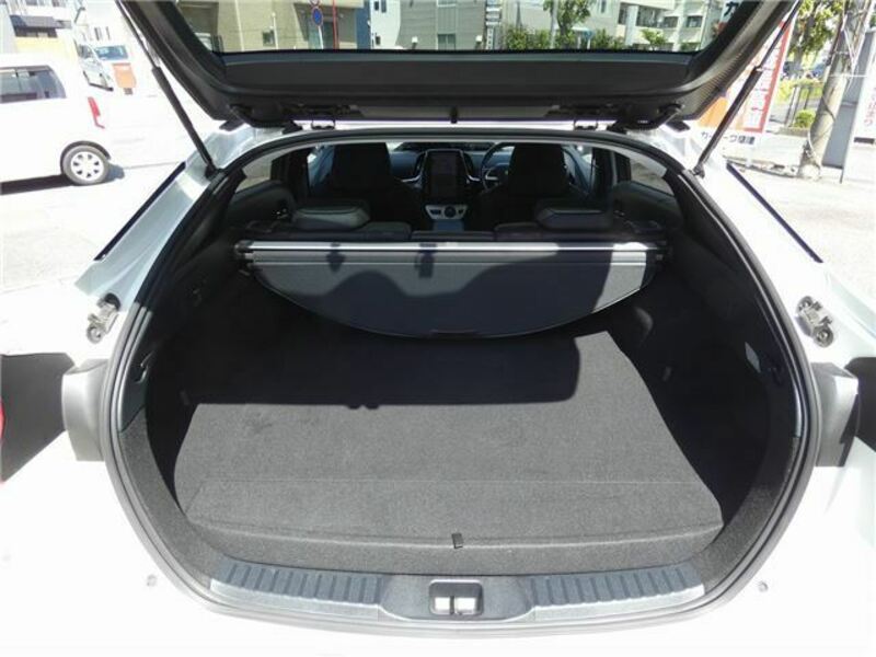 PRIUS PHV