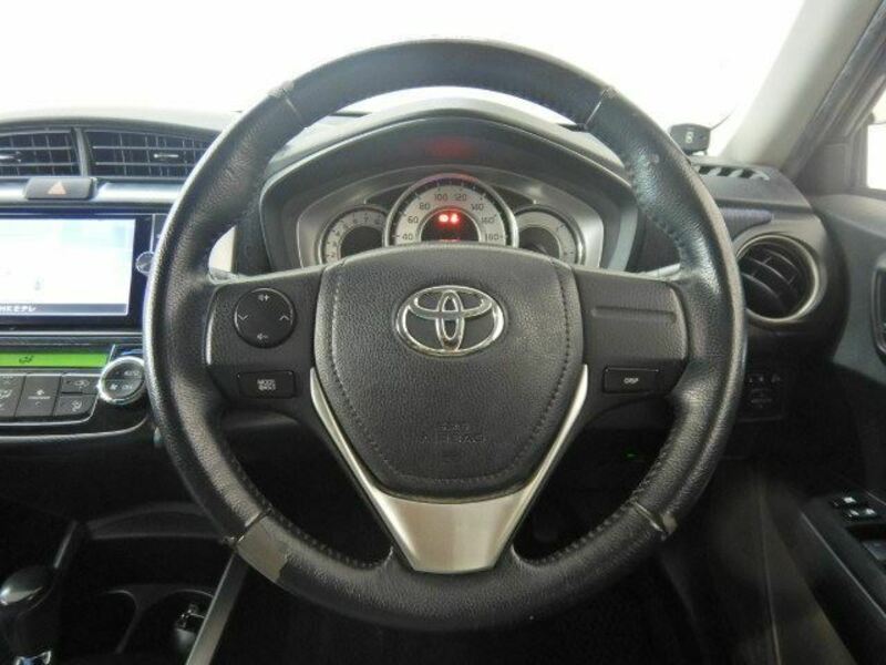 COROLLA FIELDER