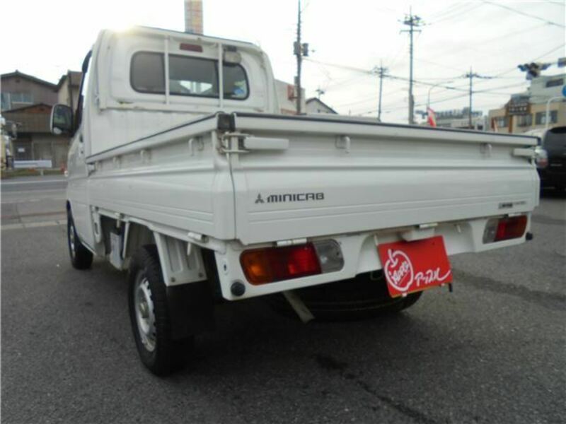 MINICAB TRUCK-2