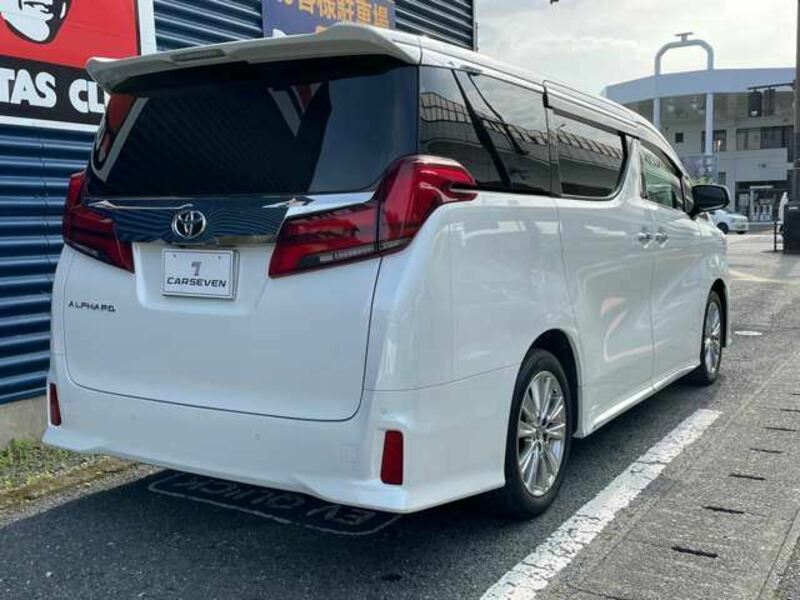 ALPHARD-9
