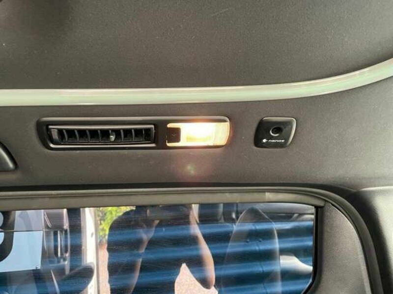 ALPHARD-19
