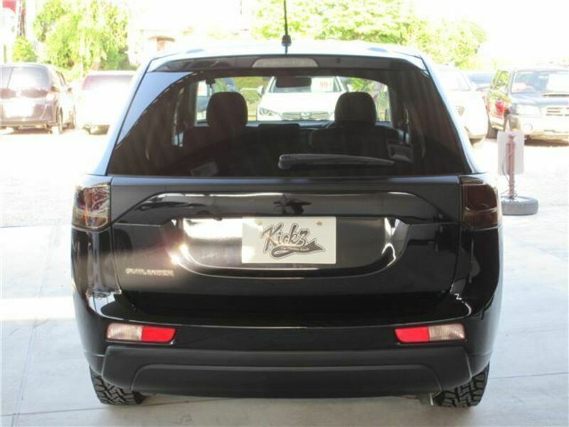 OUTLANDER