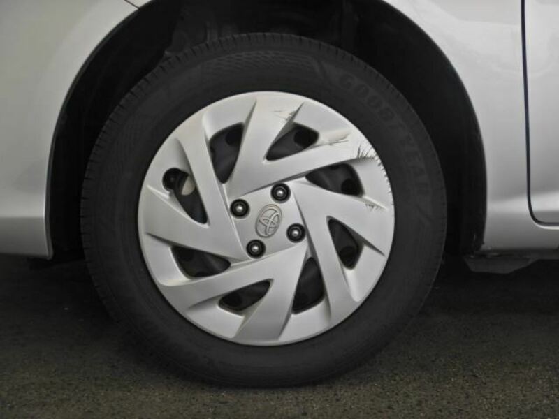 COROLLA FIELDER