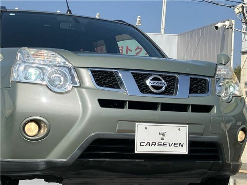 X-TRAIL