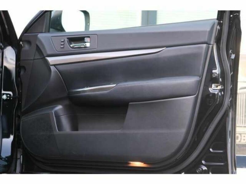 LEGACY B4