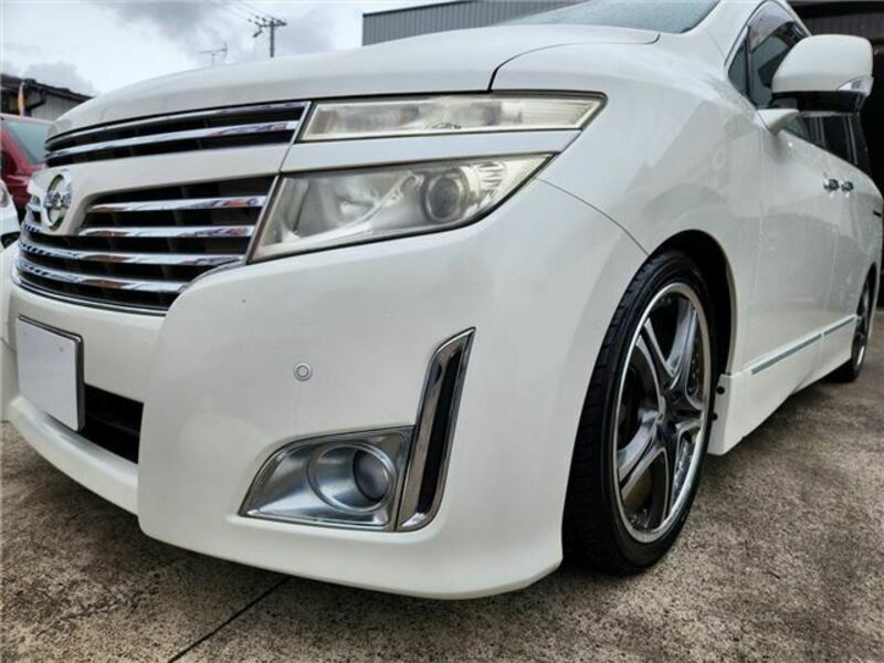 ELGRAND-18
