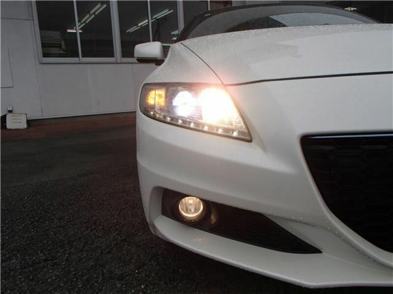 CR-Z-10