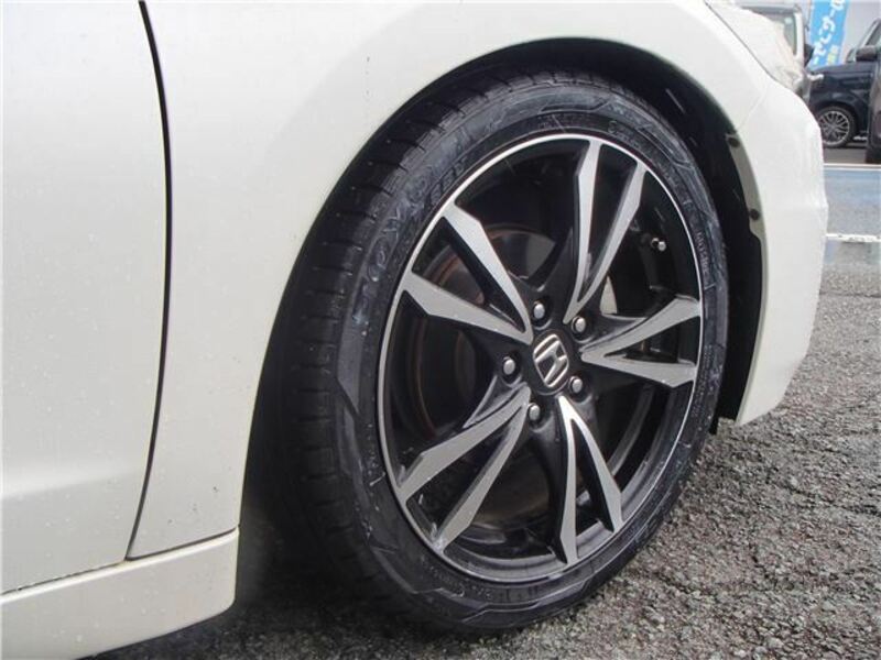 CR-Z-17
