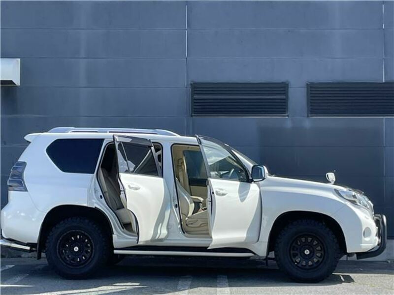 LAND CRUISER PRADO