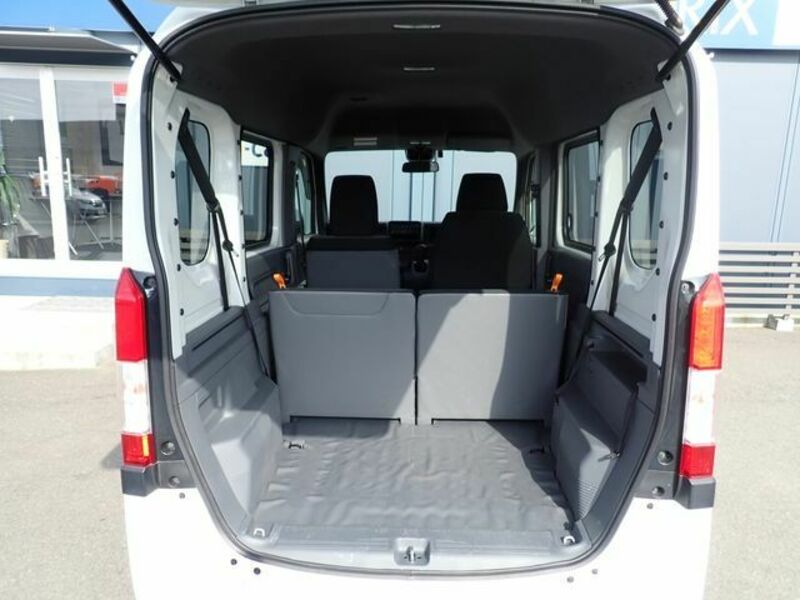 N-VAN-15