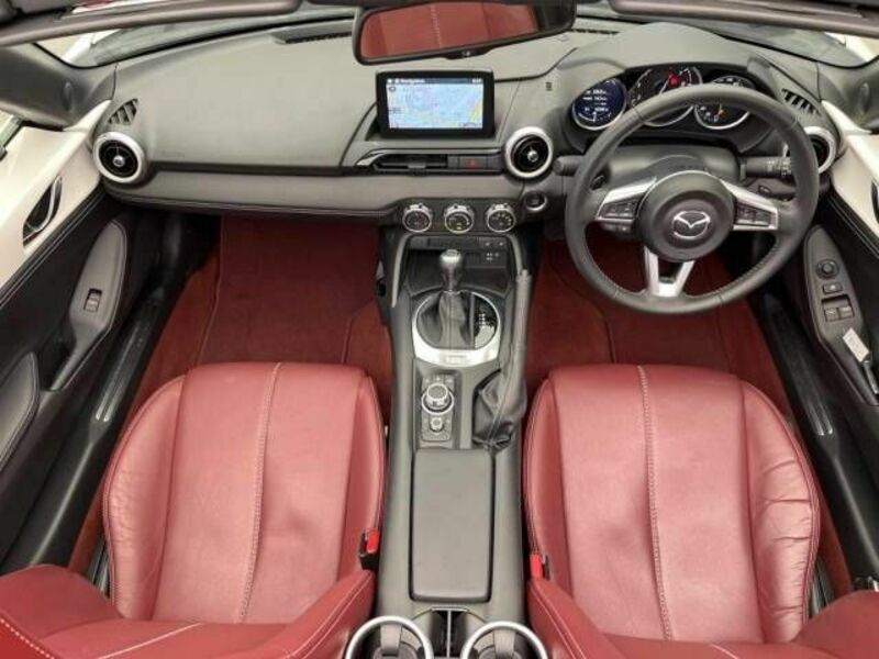 ROADSTER