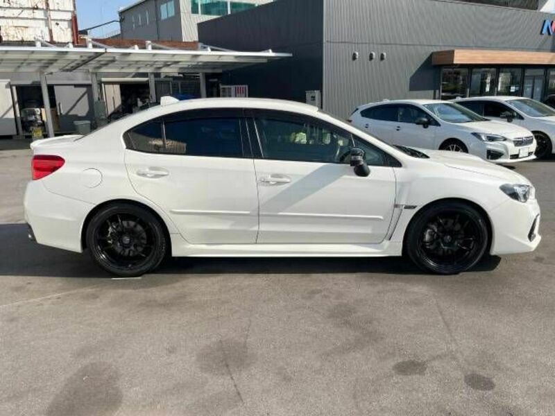 WRX S4-17