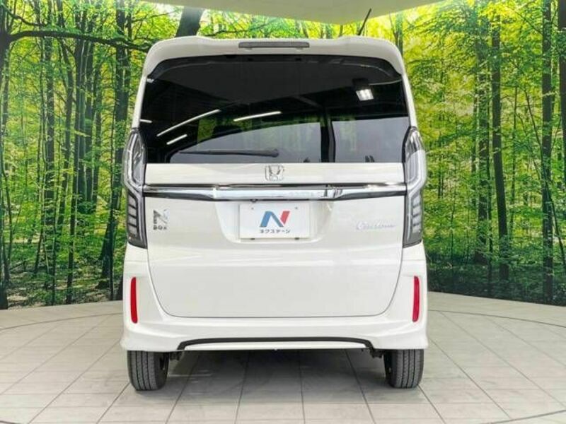 N BOX CUSTOM-14