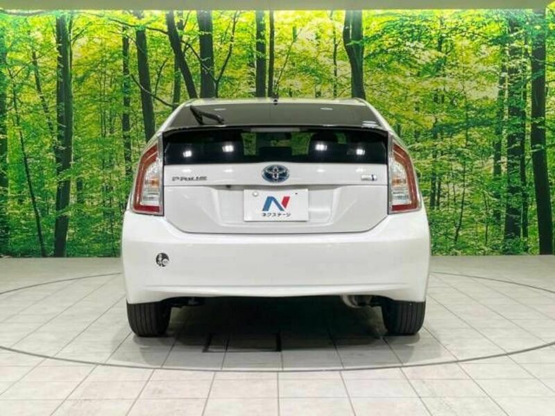 PRIUS-15