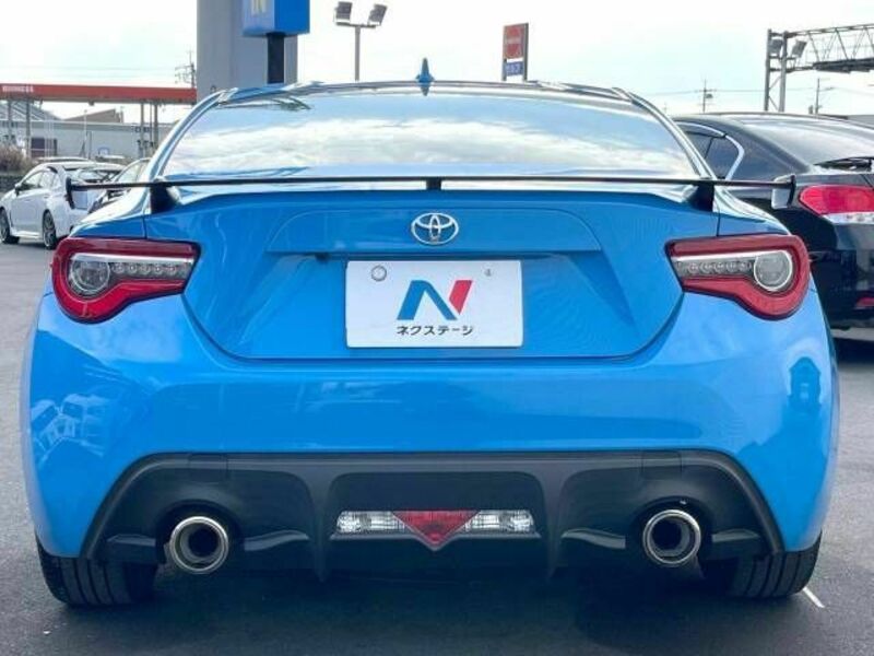 86