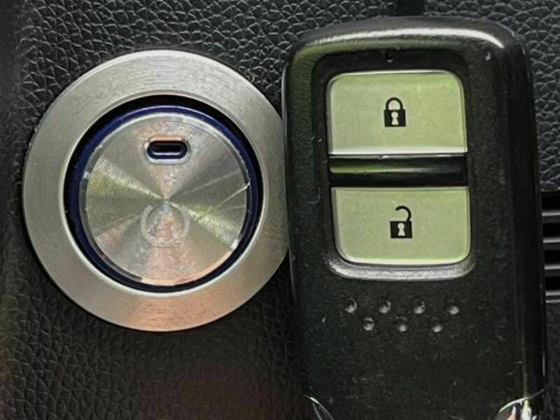 FIT HYBRID-5