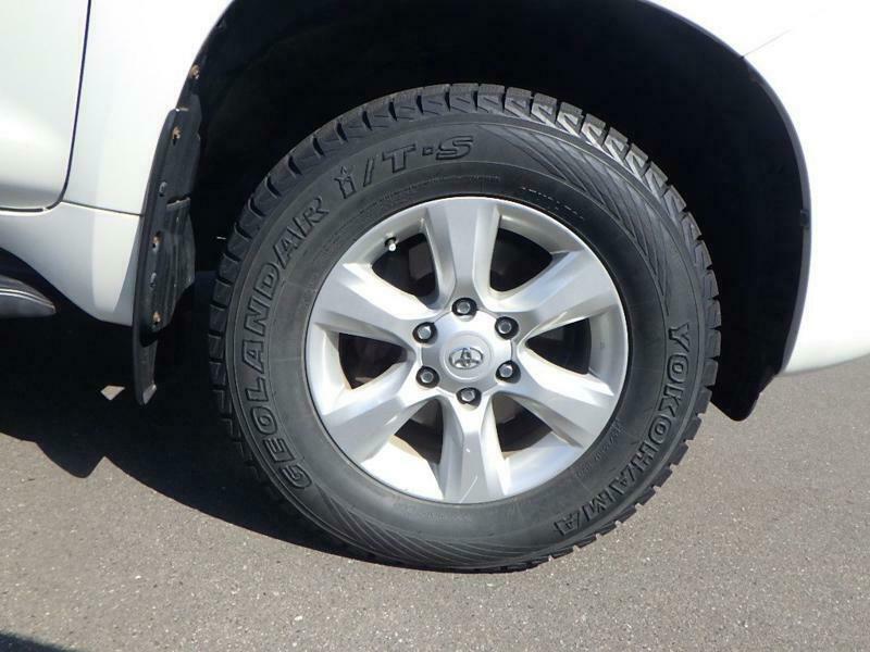 LAND CRUISER PRADO-7