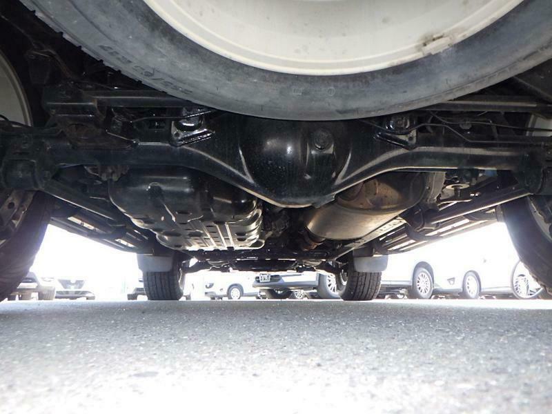 LAND CRUISER PRADO-13