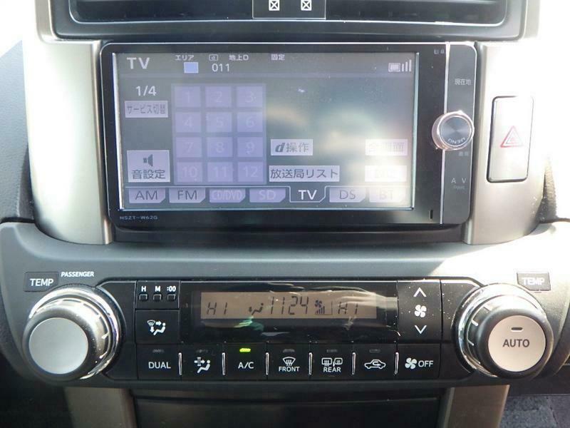 LAND CRUISER PRADO-27