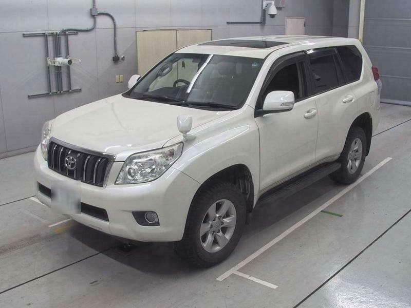 LAND CRUISER PRADO-32