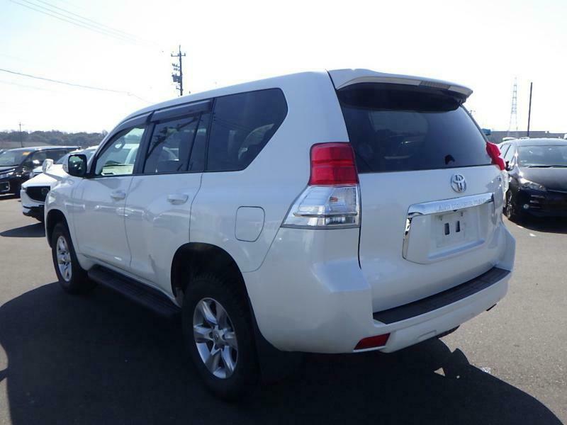 LAND CRUISER PRADO-37