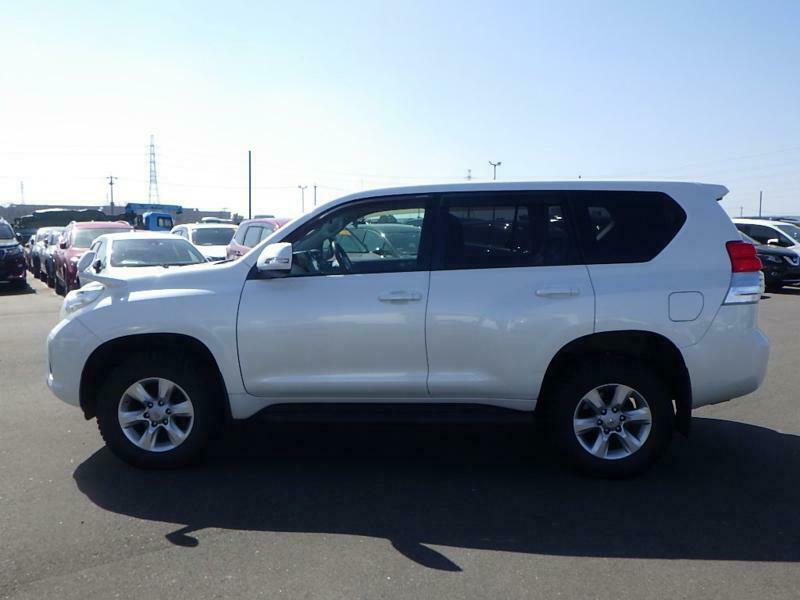 LAND CRUISER PRADO-39