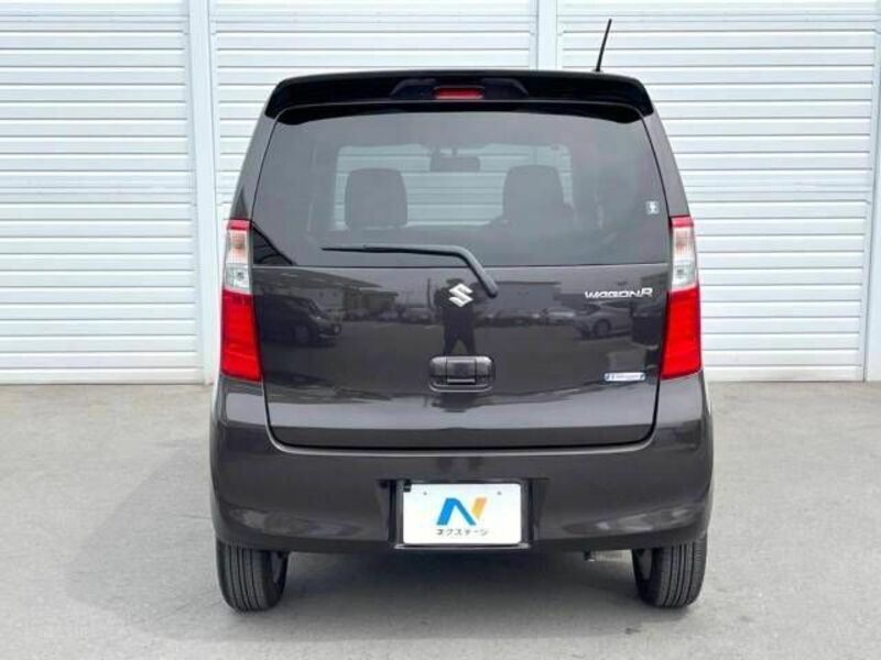 WAGON R-15