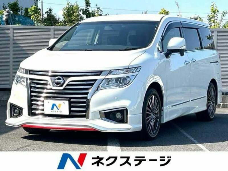 NISSAN ELGRAND
