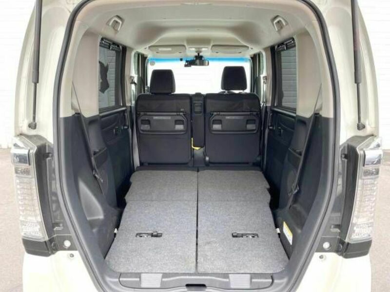N BOX CUSTOM-12