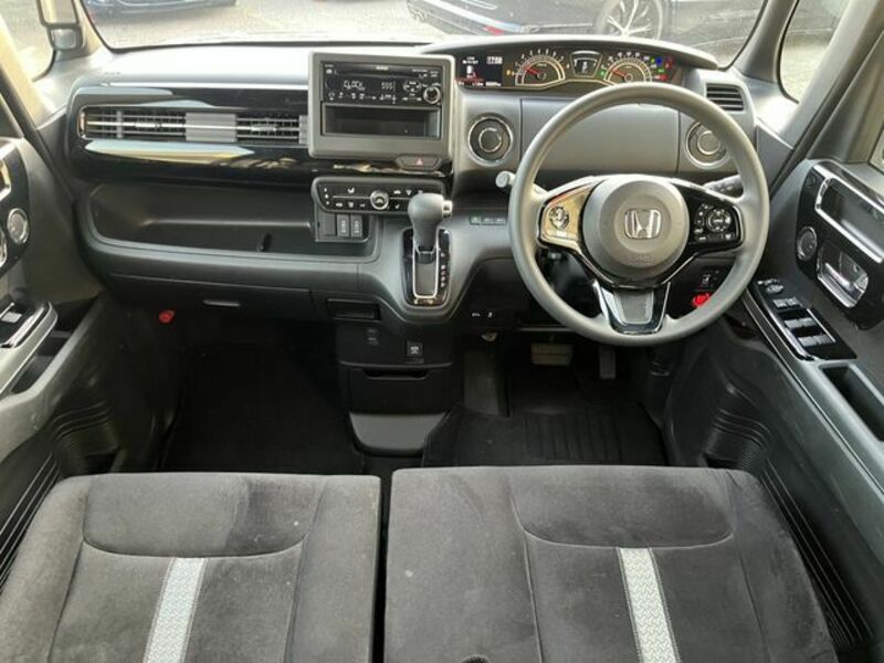 N BOX CUSTOM-14