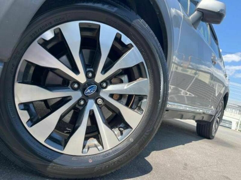 LEGACY OUTBACK-12