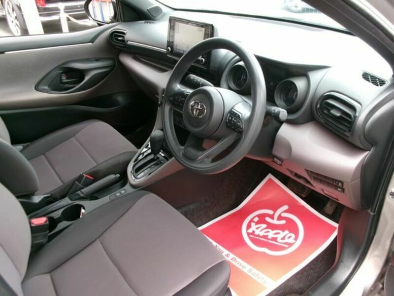 YARIS-16