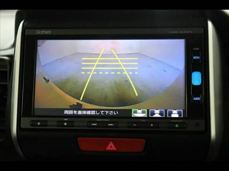 N BOX