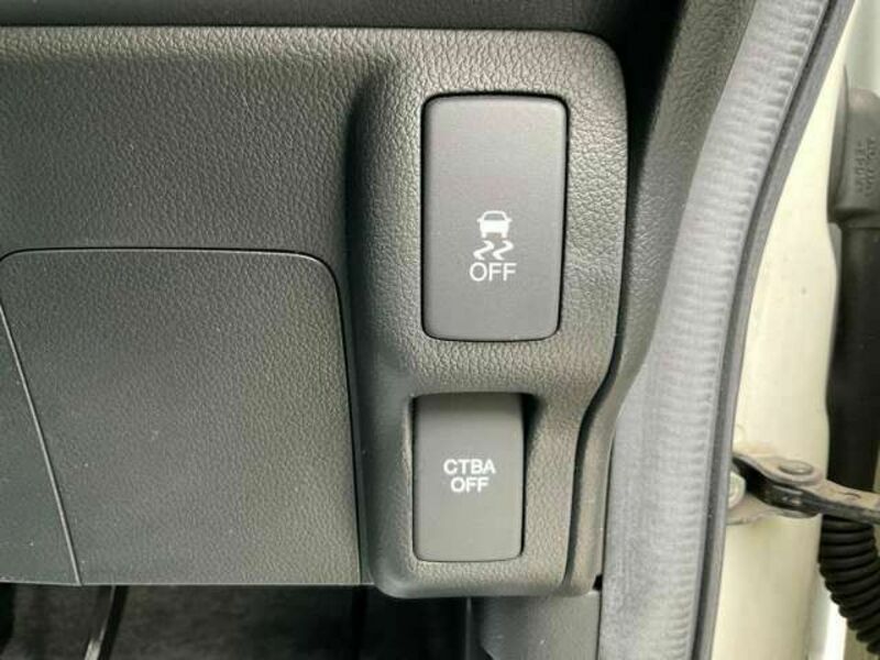 N BOX